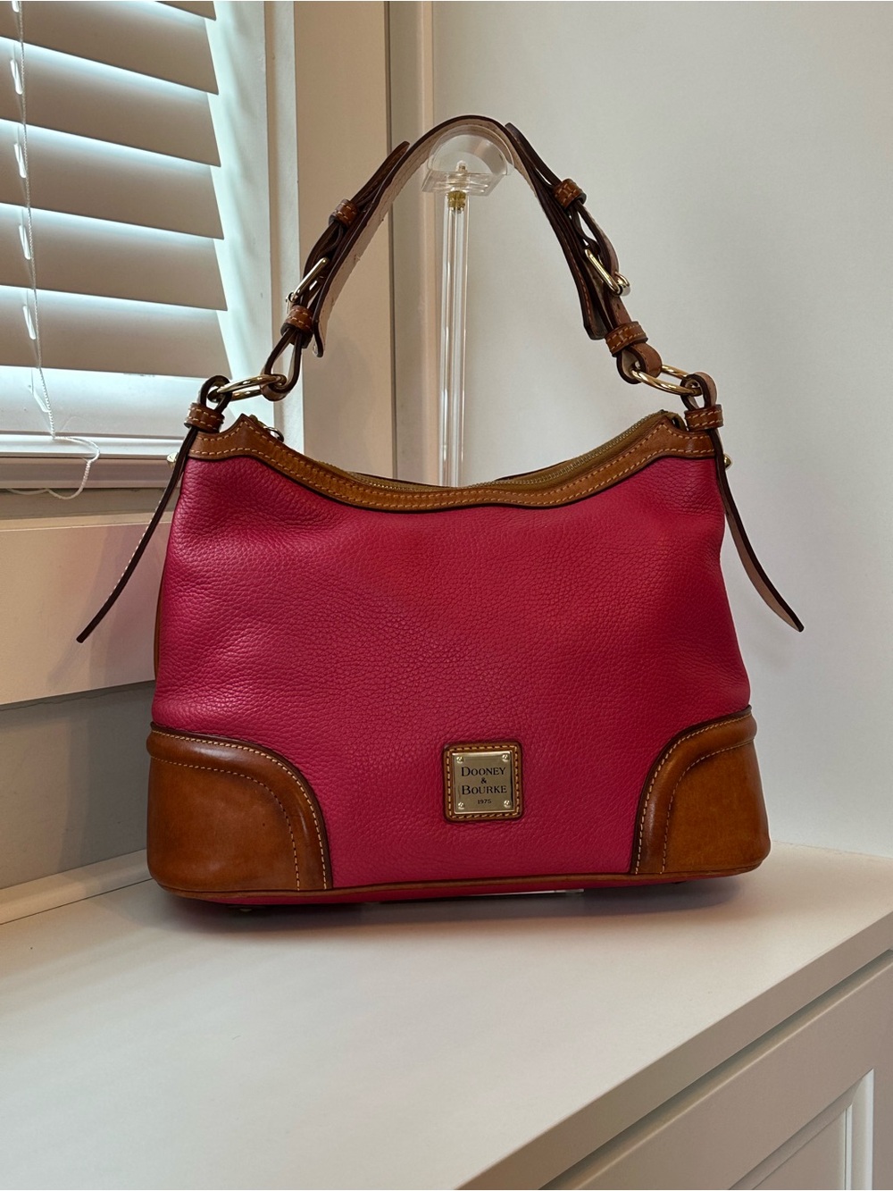 Dooney & Bourke Pink Pebble Grain Leather Hobo Bag. J2738732